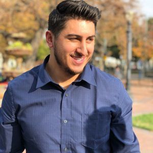 Meet your Posher, Louis